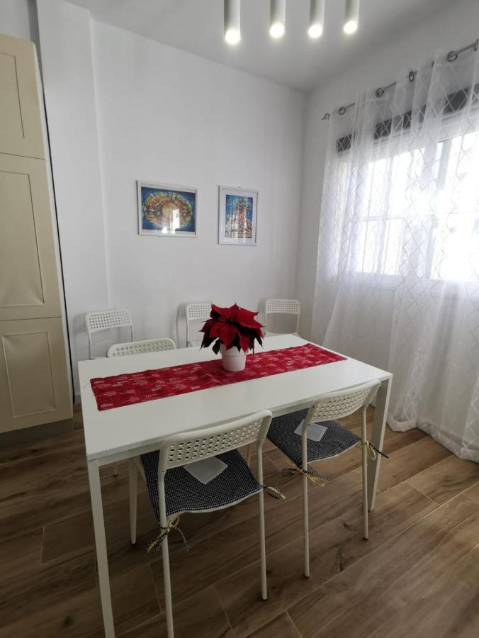 Villa Megila 칼레타데푸스테 외부 사진